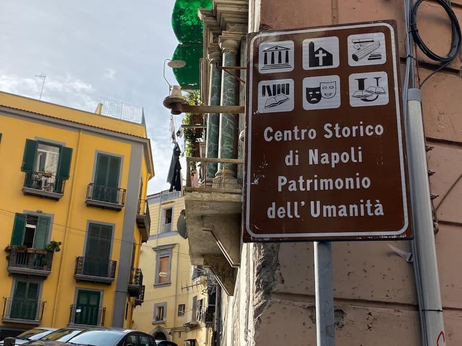 La Casa Di Mio Padre Apartment Naples Luaran gambar