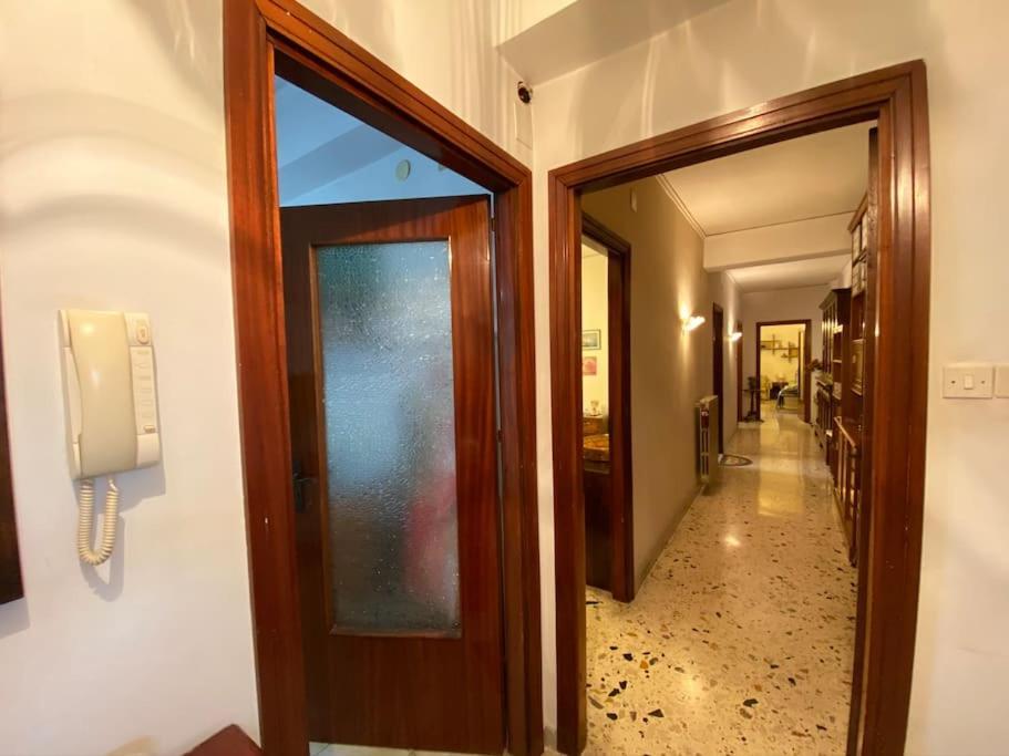 La Casa Di Mio Padre Apartment Naples Luaran gambar