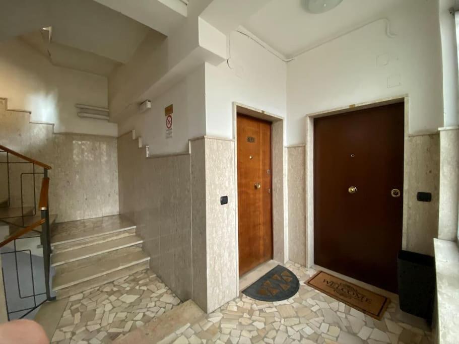 La Casa Di Mio Padre Apartment Naples Luaran gambar